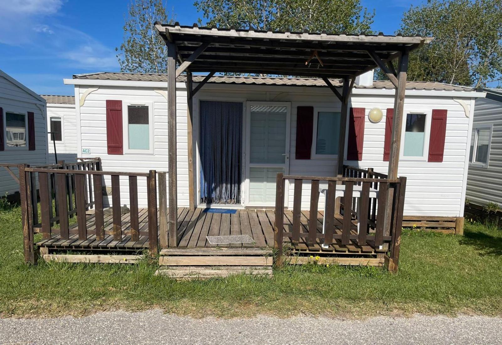 Bungalow Martins Nazare Land'S Hause 帕塔亚什 外观 照片